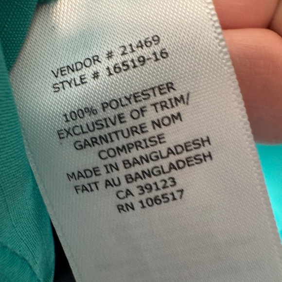 Northern Reflections Full Zip Packable Windbreaker Jacket - Picture 10 of 14